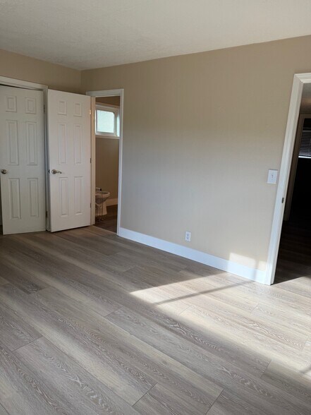 Bedroom 1 - 1250 E Shaw Ave