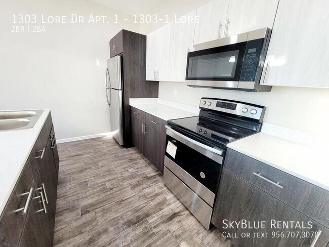 Building Photo - 1303 Lore Dr