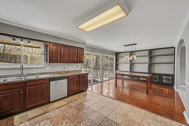 Building Photo - 2613 Rhapsody Dr
