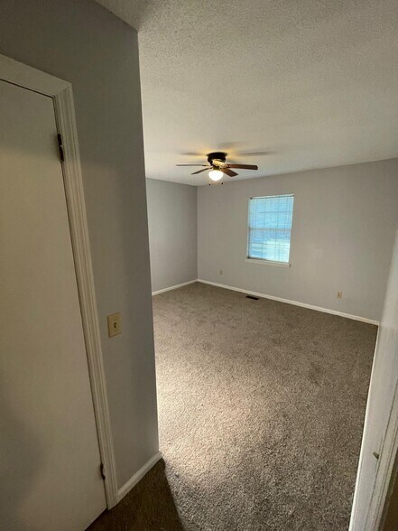 Bedroom #2 - 1936 Ashmore Ave