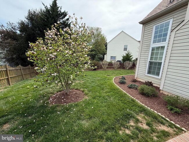 Building Photo - 918 Catoctin Cir NE