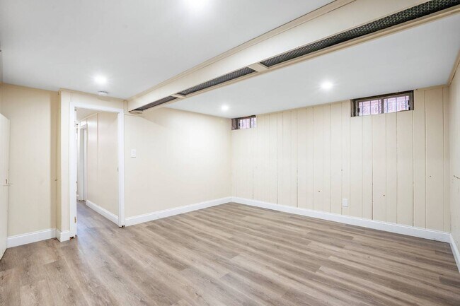 Building Photo - 7013 35th Rd