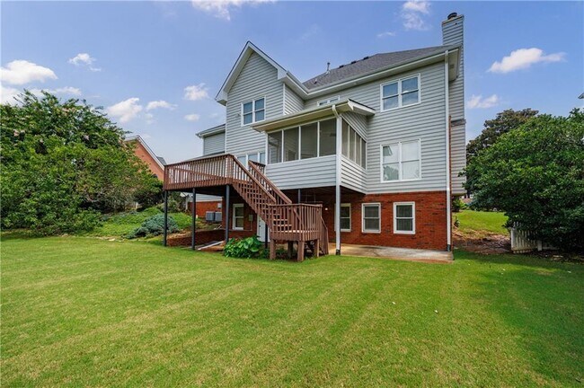 Building Photo - 5795 Dovnick Dr SW
