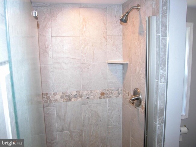 Building Photo - 14835 Clear Spring Rd