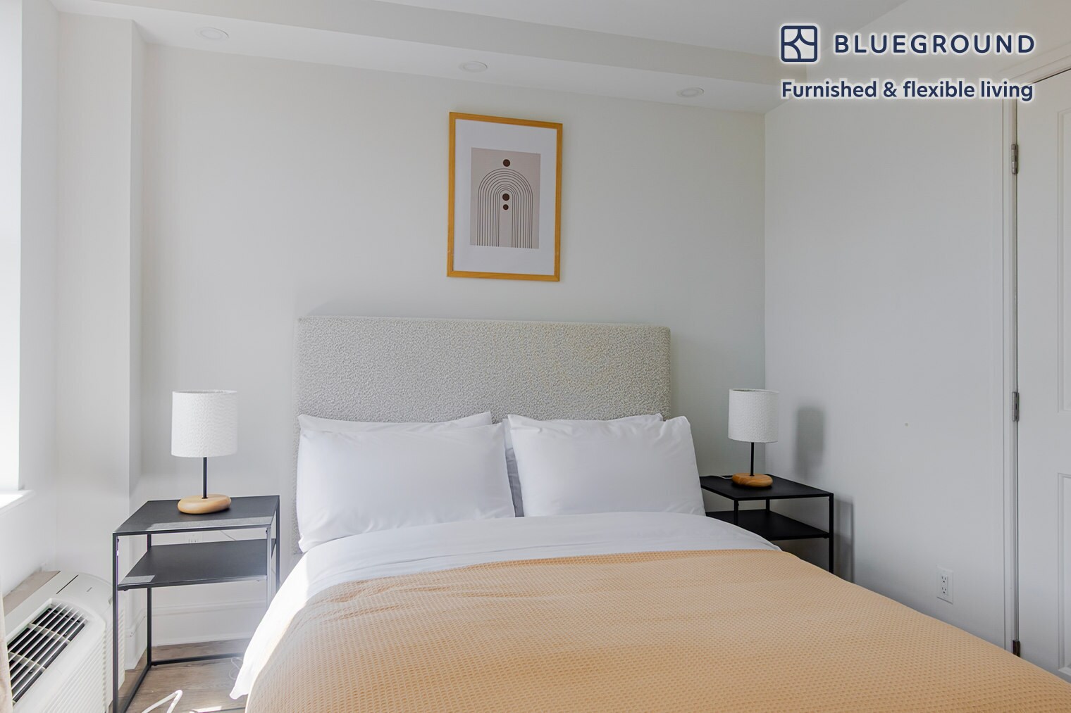 Building Photo - 45 W 81st St