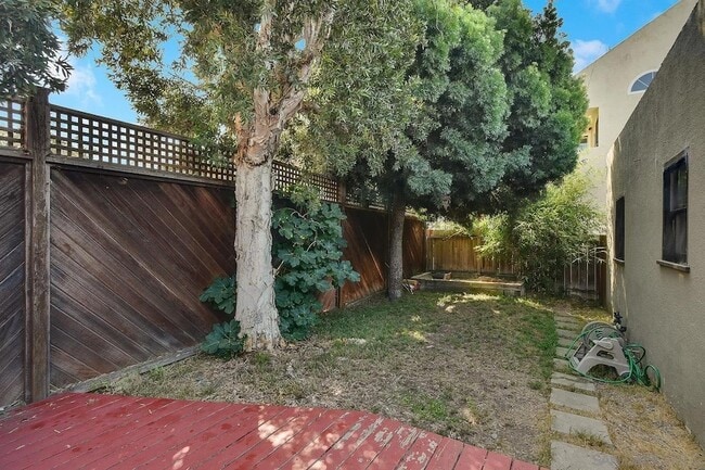 Building Photo - 4524 Maryland Ct