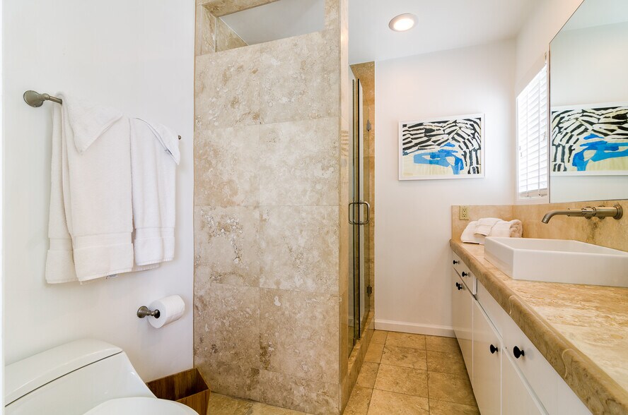 Building Photo - 22626 Pacific Coast Hwy