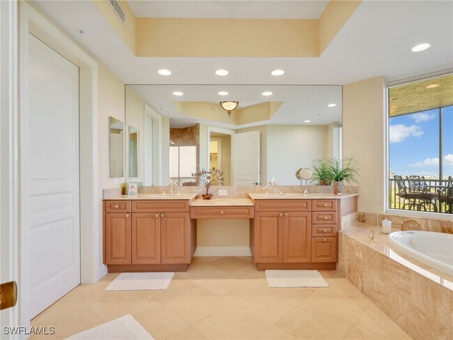 Building Photo - 23750 Via Trevi Way