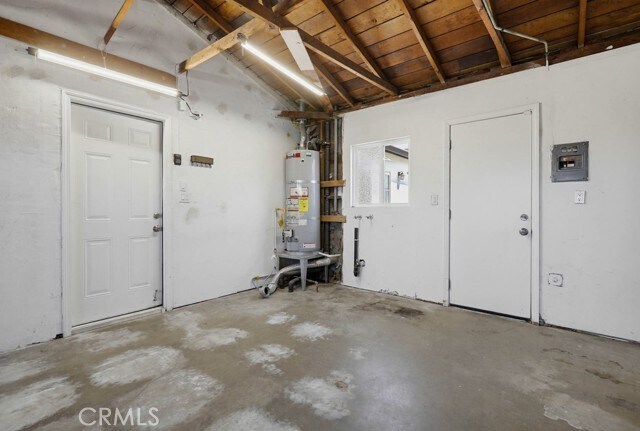 Building Photo - 6102 Glacier Dr