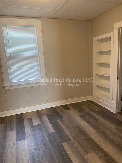 Building Photo - 2251 Delmar Ave