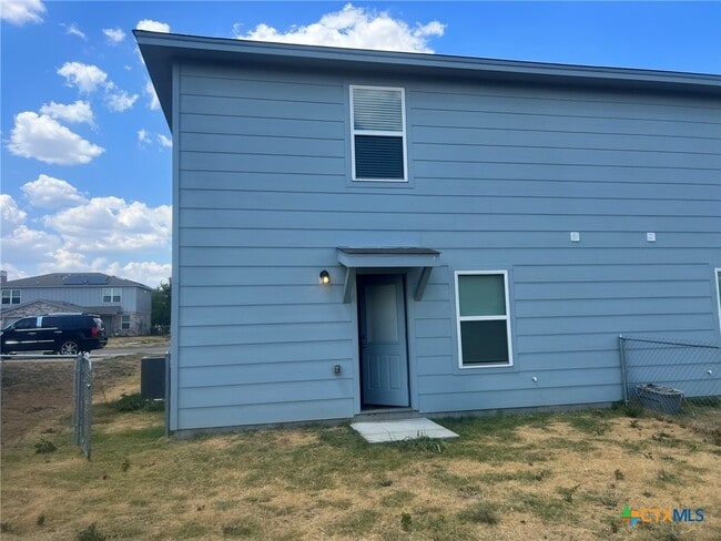 Building Photo - 2814 Leroy Cir