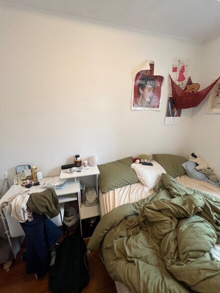 Building Photo - 90 Brainerd Rd