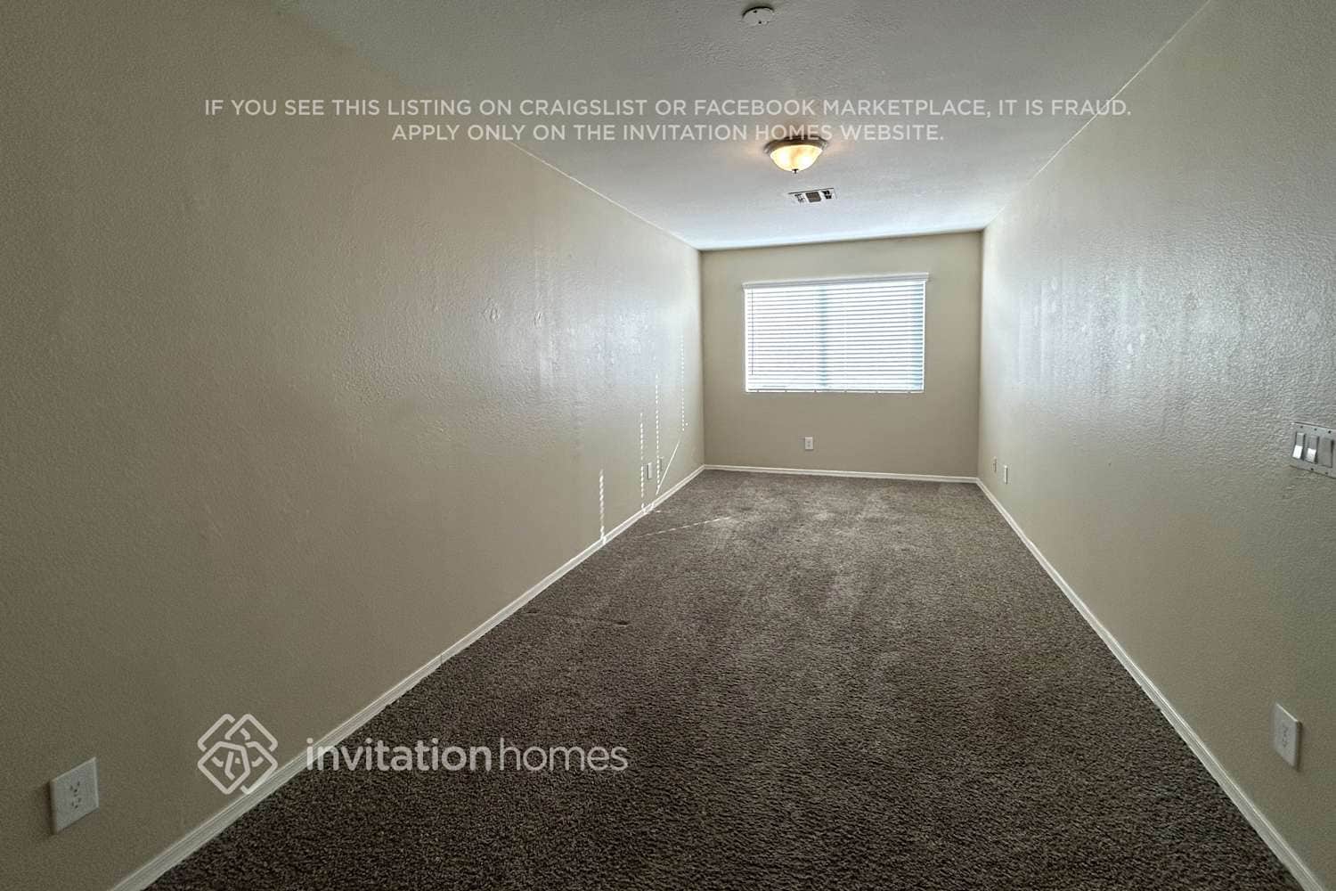 Building Photo - 16090 W Maricopa St