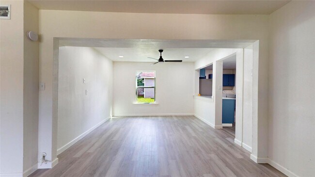 Building Photo - 3806 Cosby St