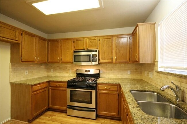 Building Photo - 7608 Tovar Dr