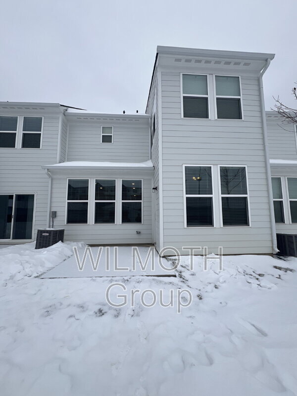 Building Photo - 7300 Shroyer Wy