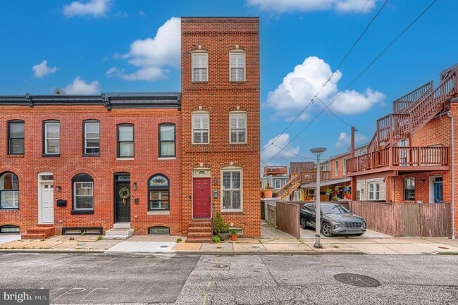 Building Photo - 600 S Robinson St