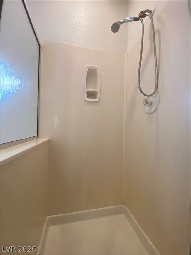 Building Photo - 8524 Highland View