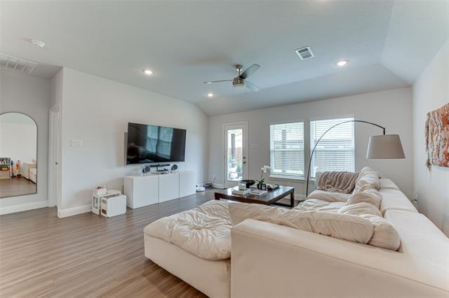 Building Photo - 508 Vasant Dr