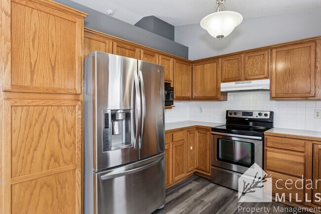 Building Photo - 4 bedroom Home in West Wichita