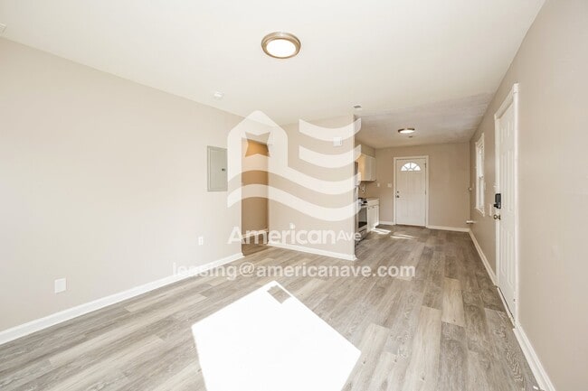 Building Photo - 12406 Emery Ave