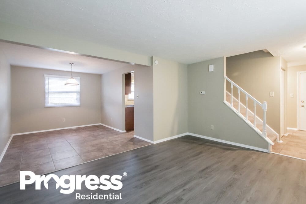 Building Photo - 8931 Squire Ct