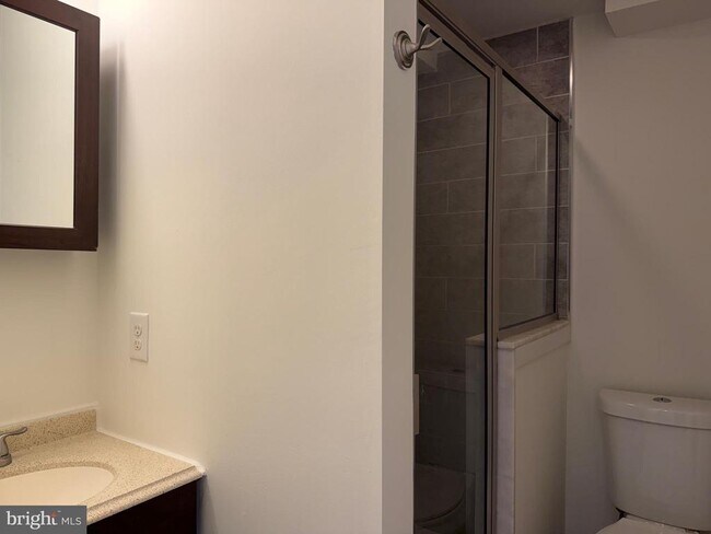 Building Photo - 1234 S 17th St