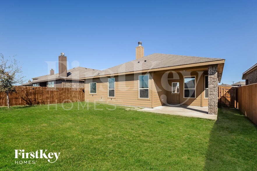 Building Photo - 11501 Dorado Vis