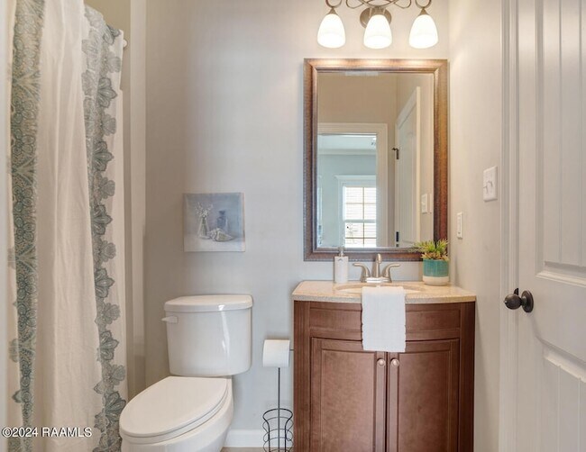 Building Photo - 109 Darlene Dr