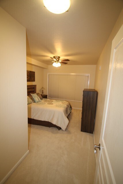 Building Photo - 2 Bedroom Unfurnished Condo close to Downt...