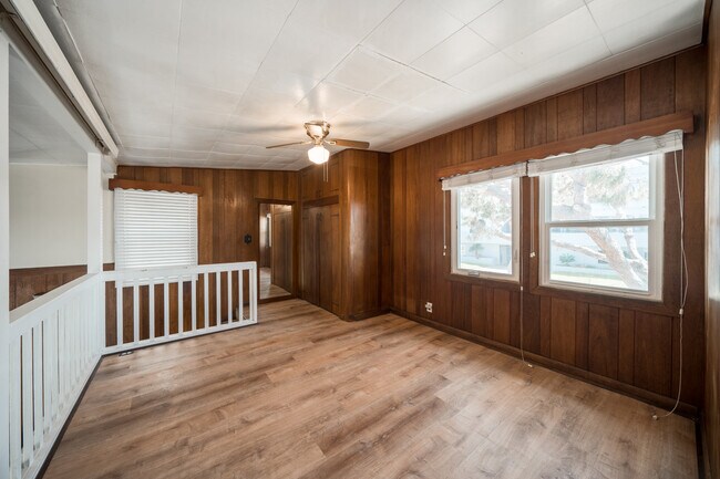 Building Photo - 168 Elder Ave