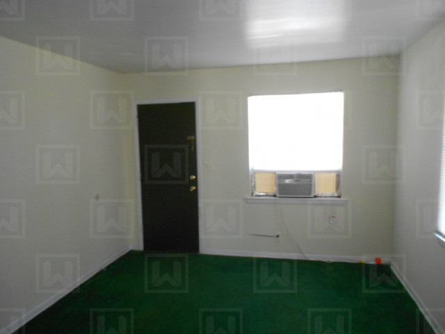 Building Photo - Clayton Court Apartments - 705D