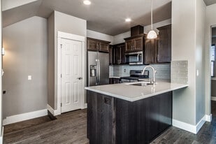 Building Photo - 20500 Empire Ave