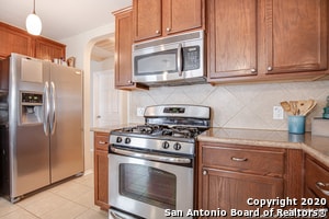 Building Photo - 761 Fountain Gate