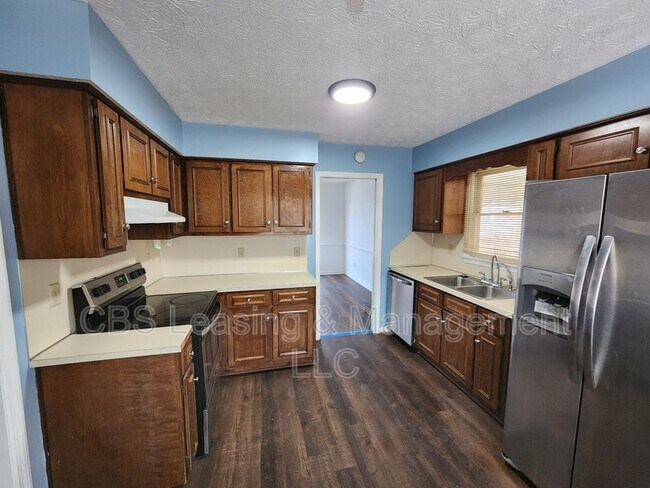 Building Photo - 710 Rodney St