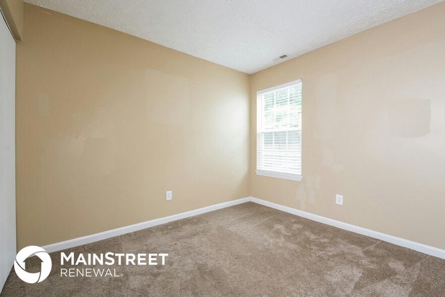 Building Photo - 8233 Wynewood Ct