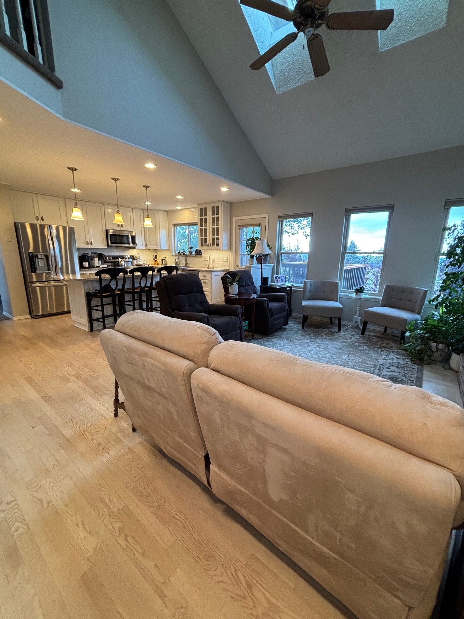 Fireplace and skylights in family room - 3425 Birnamwood Dr
