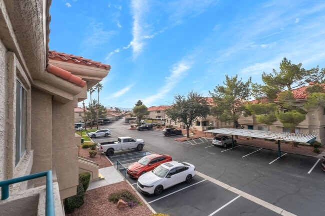 Building Photo - Charming Home in Henderson!