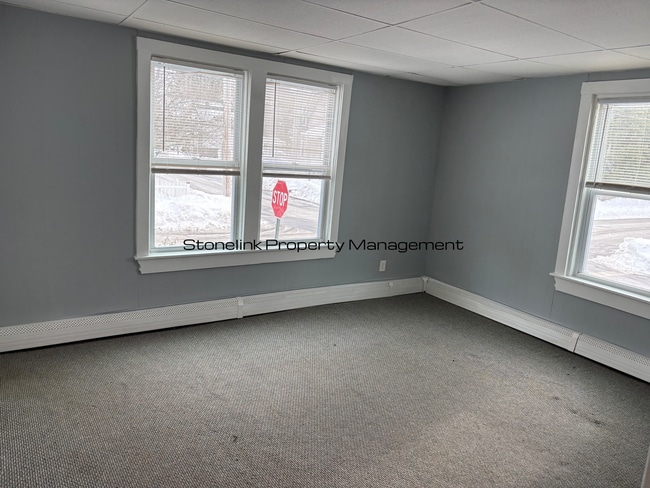 Building Photo - 83 Arnold St