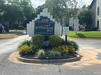 Building Photo - 2299 Scenic Hwy