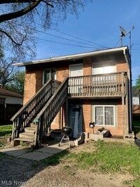 Building Photo - 2047 20th St SW