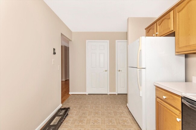 Building Photo - Wildwood Park Rental
