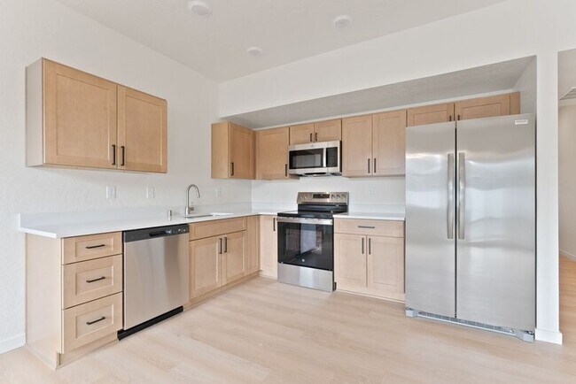 Building Photo - 19308 E Sprague Ave