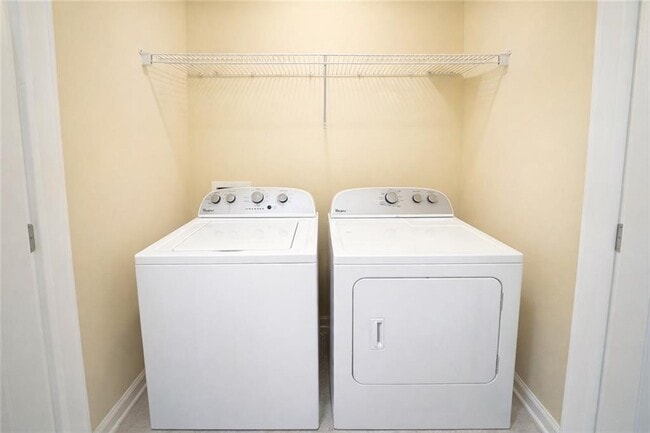 Building Photo - 4870 Carre Way