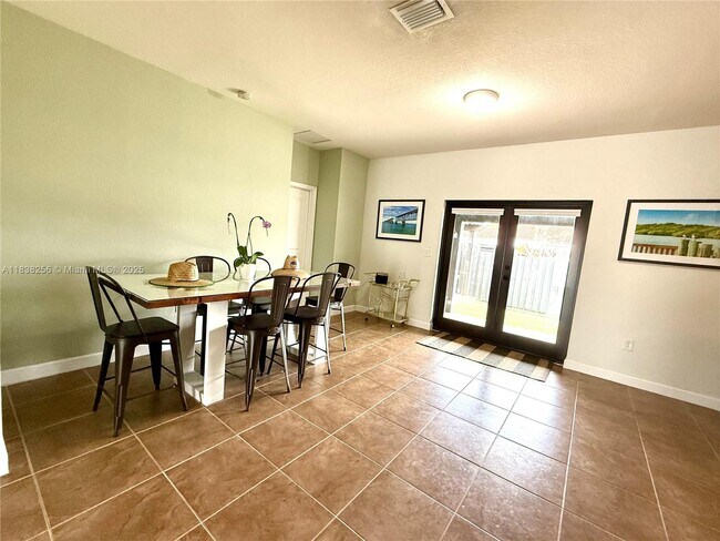 Building Photo - 13232 SW 274th Terrace