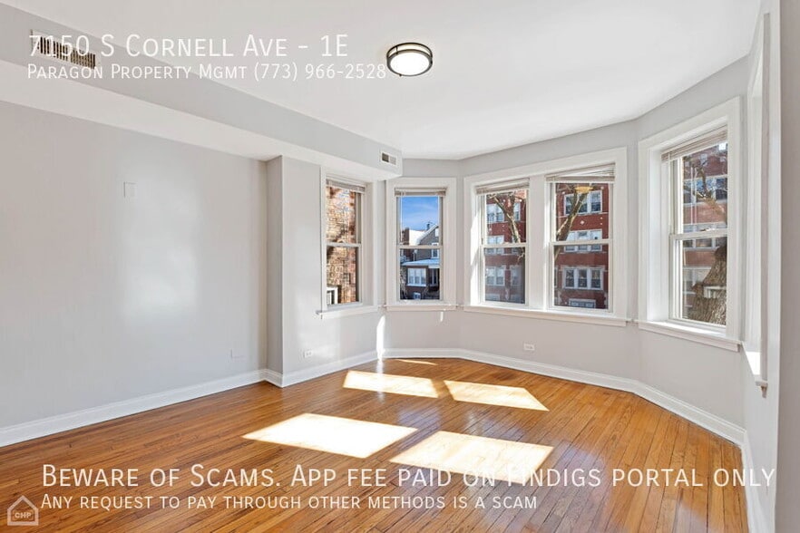 Building Photo - 7150-52 S Cornell Ave