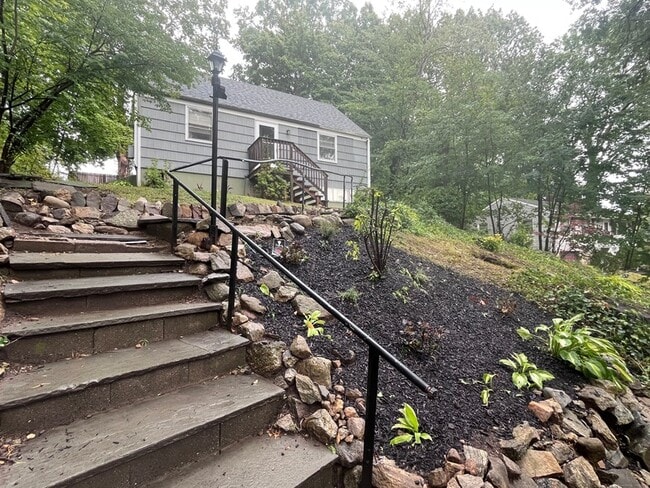 Building Photo - 3 Tryon Ave