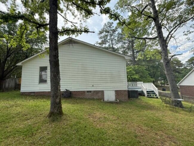 Building Photo - 1267 Exeter Ln