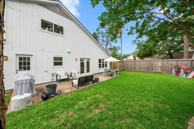 Building Photo - 9734 Truscon Dr