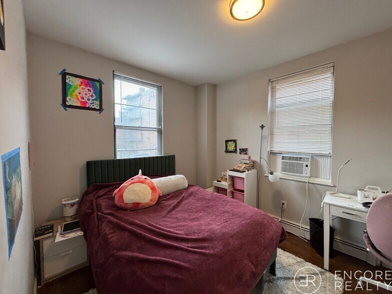 Building Photo - 15 Stearns Rd